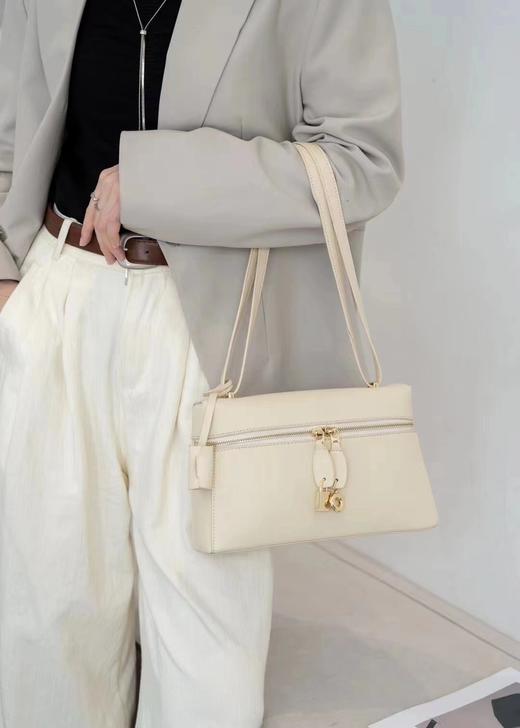 Loro Piana诺悠翩雅 Extra Bag L27 （LZ） 商品图1