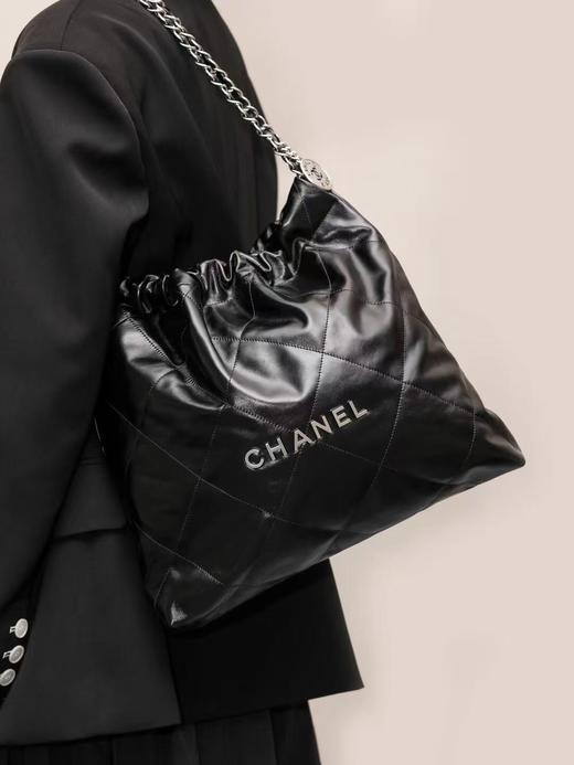 香奈儿 22Bag 超大容量垃圾袋托特包单肩包 中号（LZ） 商品图7