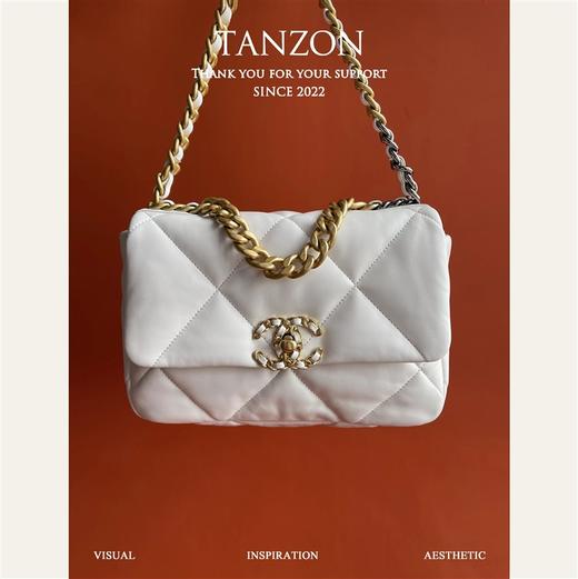 【早春系列】香奈儿-19bag菱格翻盖链条 小羊皮手提单肩斜挎包  白金（LZ） 商品图4