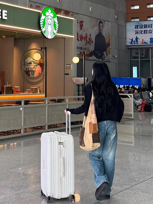 日默瓦-Essential系列 Cabin 商务行李箱登机箱拉杆箱旅行箱 男女同款 马卡龙配色（GD*MM） 商品图11