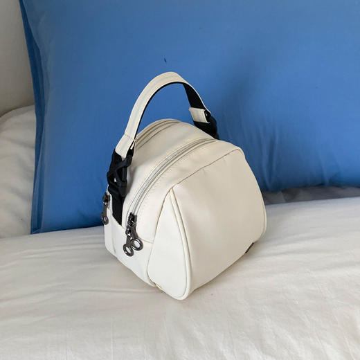 出行必备！小巧还能装 【仕姿SDZRI尼龙鸡蛋包】高颜值！防水防污 材质自重轻便 耐脏耐用好打理  商品图10