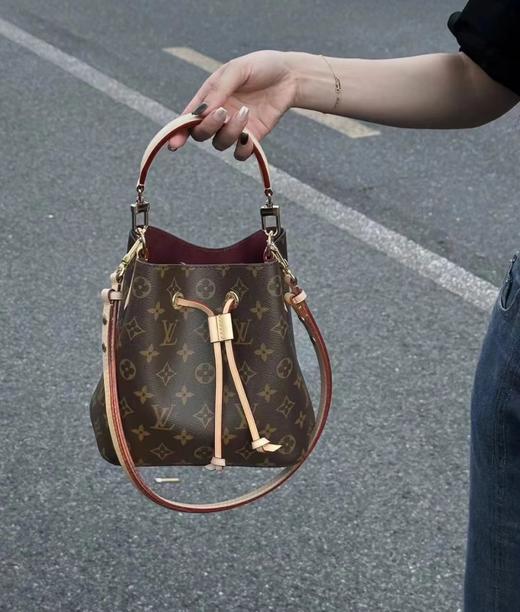 驴家 neonoe 新款小水桶包2023早春系列【独家品质】（LZ*MM） 商品图3