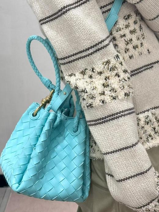 BV 新款intrecciato编织皮革肩背包 搭配可拆卸斜肩带（LZ） 商品图5