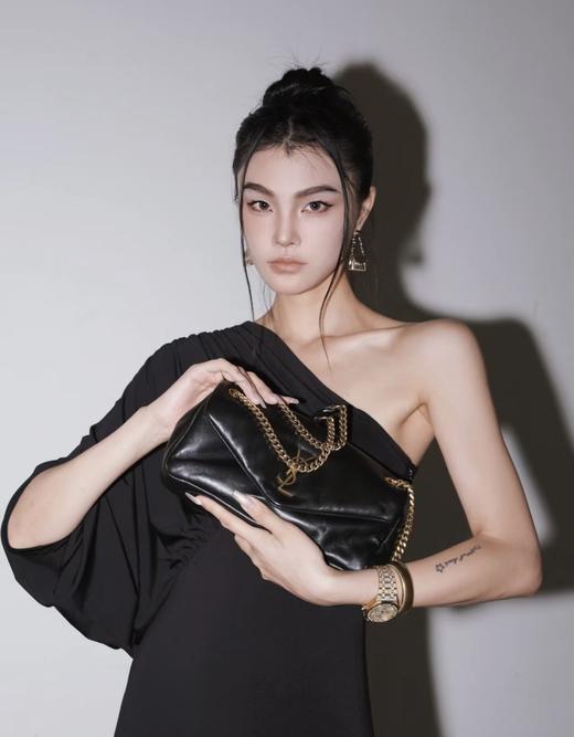 YSL 23年夏季新款CALYPSO 云朵 羊皮革手袋（LZ） 商品图3