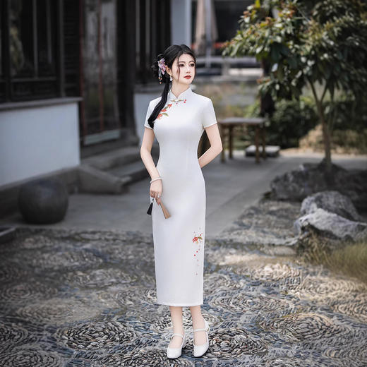 长款醋酸旗袍2025礼服敬酒宴会连衣裙高贵气质刺绣花国风新中式旗袍8150 商品图2