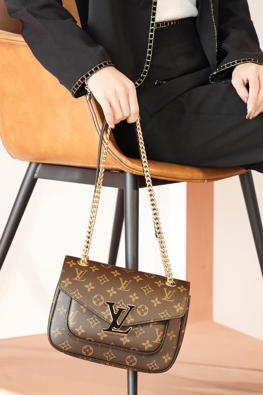 驴家-翻盖PASSY邮差链条包(JPH) 商品图2