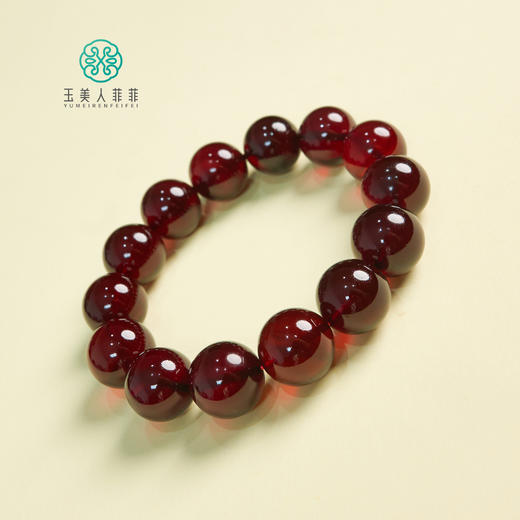 玉美人菲菲~血珀圆珠约15mm手串 商品图0