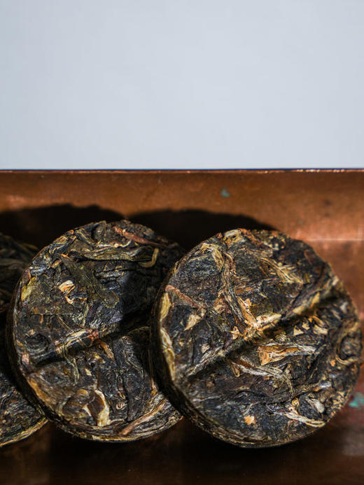 2023年【正气塘古树小饼】【宣哥私藏茶】8g一片，一盒4片，32g/盒，随身携带装，可掰开4克随行杯冲泡，随时随地享受古树茶的味道 商品图2