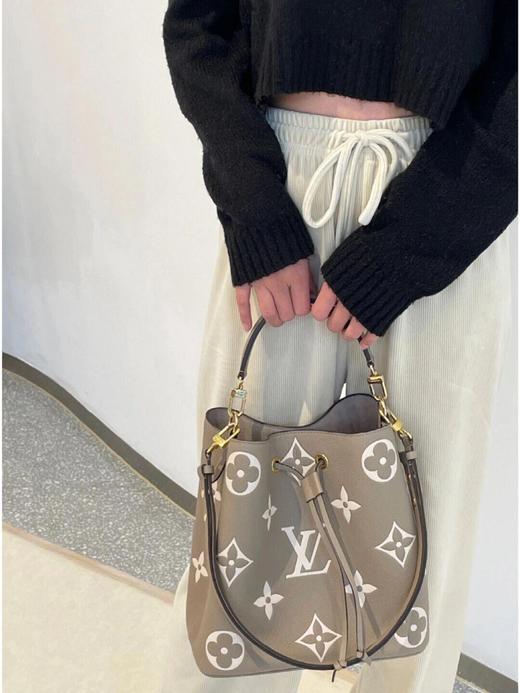 驴家全皮  NÉONOÉ 中号手袋 水桶包(JPH) 商品图1