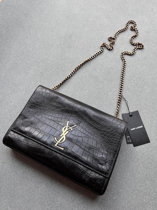 圣罗兰-双面Kate中号 软鳄鱼纹小牛皮，撞色麂皮内里（LZ） 商品图1