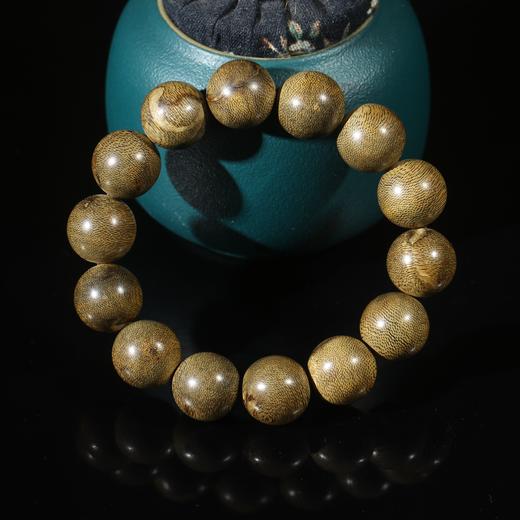 BC.AO7.18-3  柬埔寨老料(手串) ，31.4g 商品图0