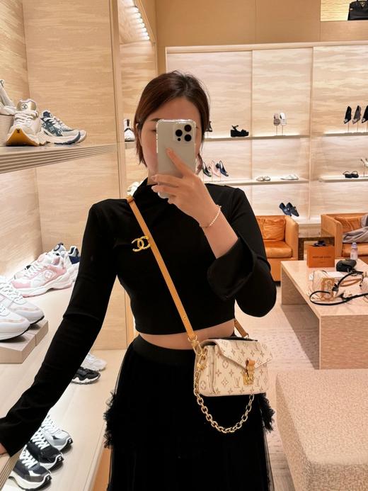 驴家新品 M46914 沙丘色小号邮差包 (JPH) 商品图3