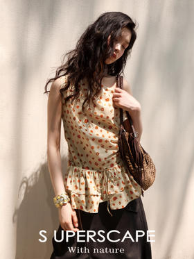 素舶 纯棉轻薄透气橘色花朵印花斜肩下摆花边肩部扭结收腰上衣