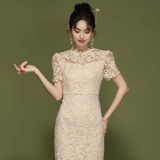 「自」全新升级【铂金会员358/天猫479/差价121】(90306)洛诗琳新中式国风水溶蕾丝连衣裙2025夏季气质改良旗袍裙 商品图3