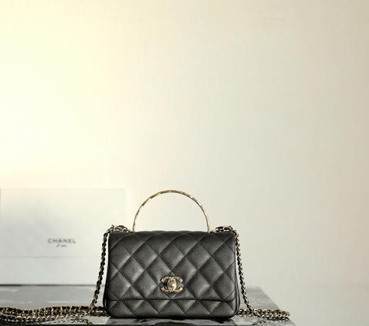 香奈儿 25s春夏 金属手柄口盖小号手拿斜挎包（HH） 商品图0