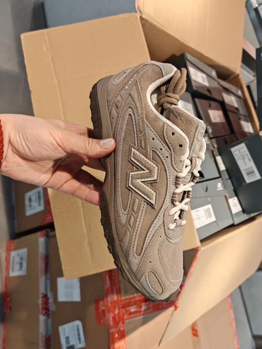 【云粉节】 【新品】7楼 NewBalance休闲薄底鞋U204LMMA吊牌价：999元 商品图7