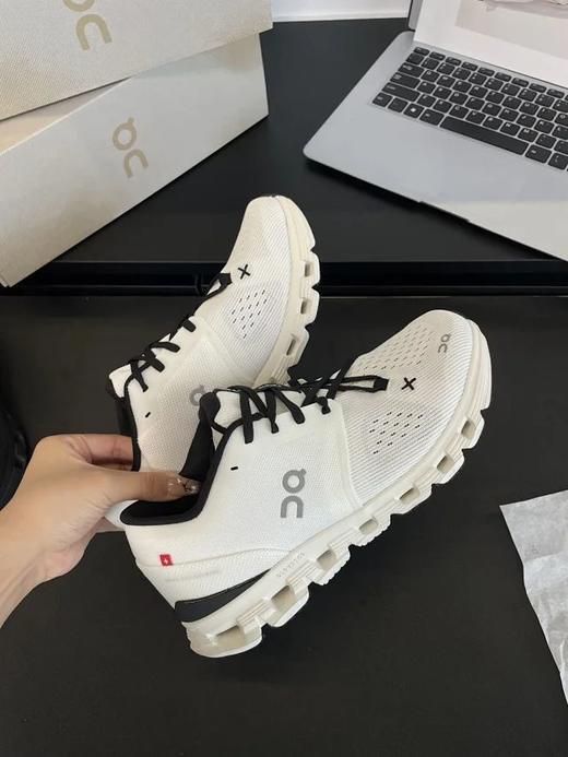 On昂跑 𝐂𝐥𝐨𝐮𝐝 𝐗𝟒综合训练鞋 商品图2