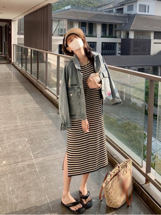 💥2025新款无袖针织背心裙‼️【MOMOTIABIN圆领条纹连衣裙YMC043】🌻小个子也可以驾驭，两个颜色，任你选！ 商品图0