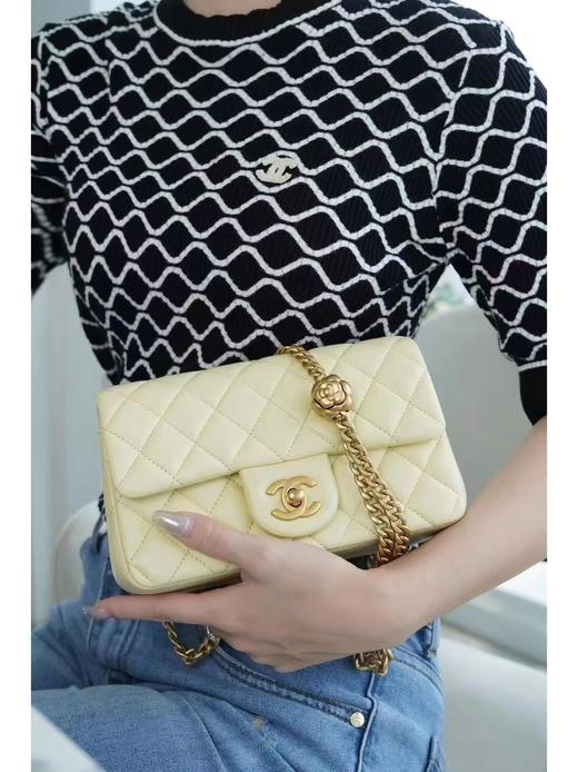 BT291 香奈儿 23S CF大mini 羊皮链条包 淡黄色（BT*MM）7.22直播款 商品图0