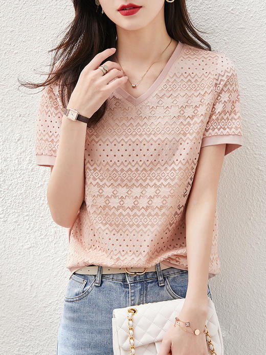 【专属特价】熙世界夏新款淡雅温柔几何V领短袖蕾丝衫女宽松显瘦上衣服 商品图2