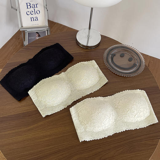 纯欲花卉蕾丝小胸抹胸 无肩带内衣女固定杯 防走光无肩带防滑文胸罩 商品图1