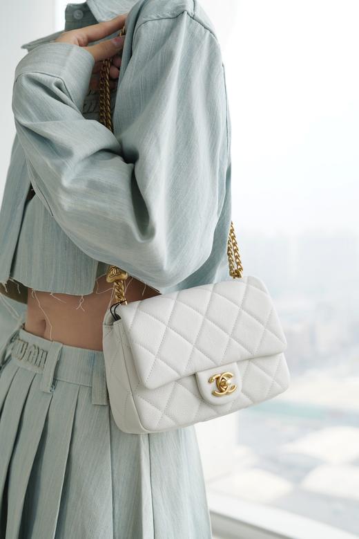 香奈儿- 23P春夏新款 爱心调节扣方胖（LZ） 商品图4