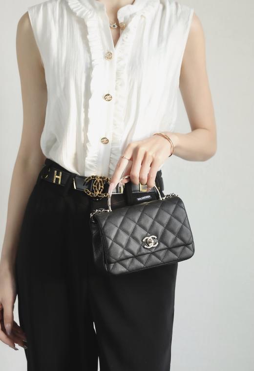 香奈儿 25s春夏 金属手柄口盖小号手拿斜挎包（LZ） 商品图10