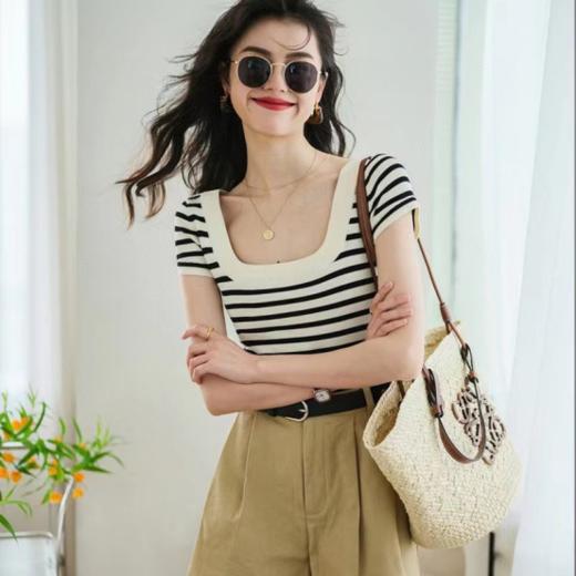 💥【MOMOTIABINu领条纹撞色刺绣T恤YMC045】🌸这款是微抛起的盖袖造型  修饰肩臂线条，特别显瘦  不是常规的齐袖  注意细节，千万千万不要买错啦 商品图0