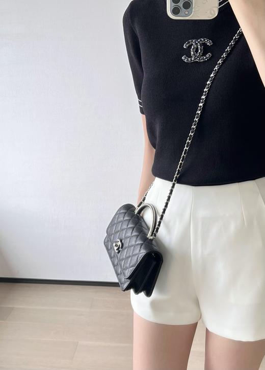 香奈儿 25P春夏 金属手柄风琴包 黑色（LZ） 商品图5