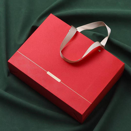 泥巴哥新茶福建金骏眉工夫红茶蜜香型红茶商务礼盒200g 商品图3