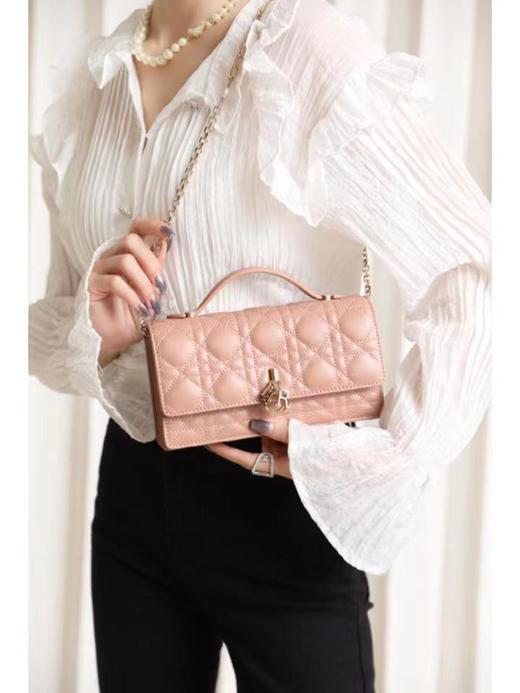 迪奥-lady  珍珠手拿包（LZ） 商品图10