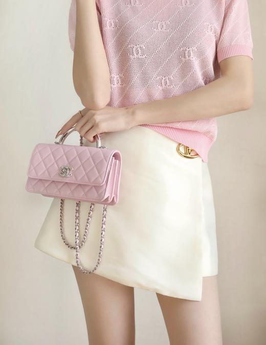 香奈儿 25P春夏 金属手柄风琴包 樱花粉（LZ） 商品图2