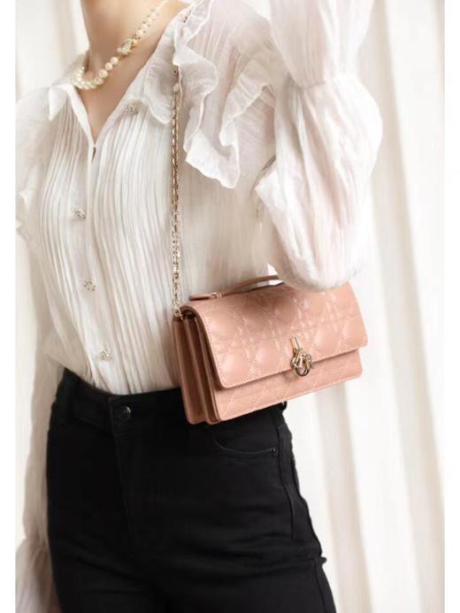 迪奥-lady  珍珠手拿包（LZ） 商品图12