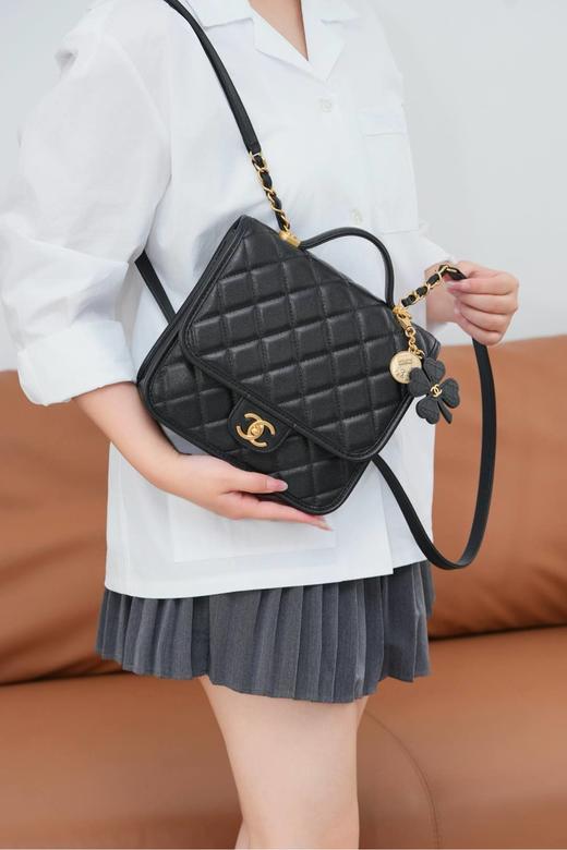 香奈儿 25B 四叶草系列双肩包 小号  （LZ） 商品图5