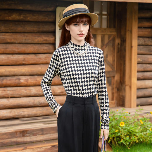 谜底半高领T恤长袖女2025秋季新款复古菱形格弹力打底衫257MT7711 商品图0