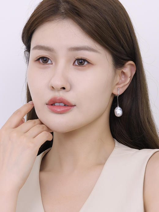 【挚友限定】线条-18K金极光银蓝巴洛克耳夹 12-13mm 商品图1