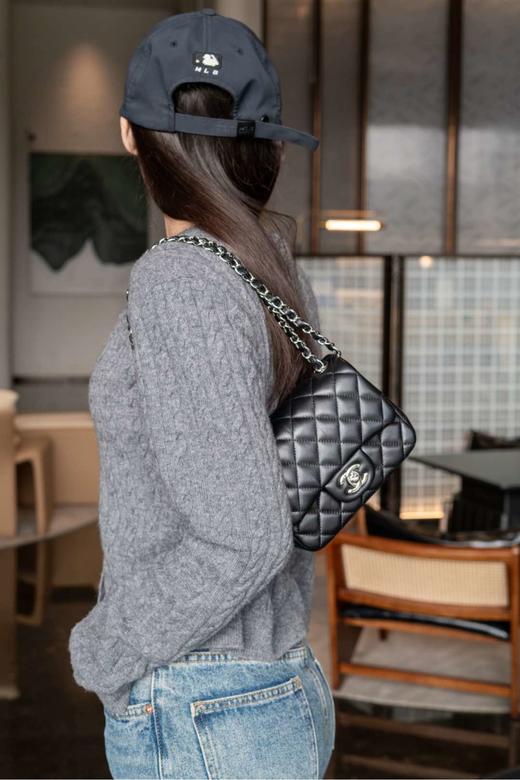 香奈儿 经典Classic Flap」经典口盖包 黑羊/牛银合集 方胖子斜挎包（LZ） 商品图4