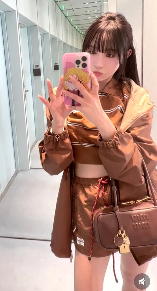 缪缪皮革手袋 小号迷你三色可选（LZ） 商品图11