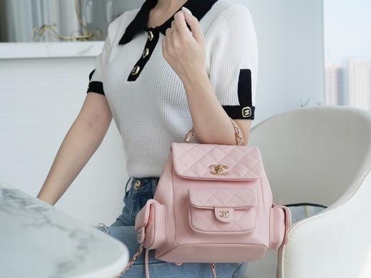 香奈儿 23K新款 坦克Duma 双肩包书包大号 浅粉（LZ） 商品图5