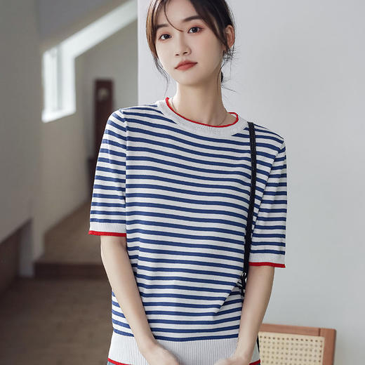 清爽撞色条纹简约针织衫T恤，夏季轻薄凉感短袖上衣 商品图1