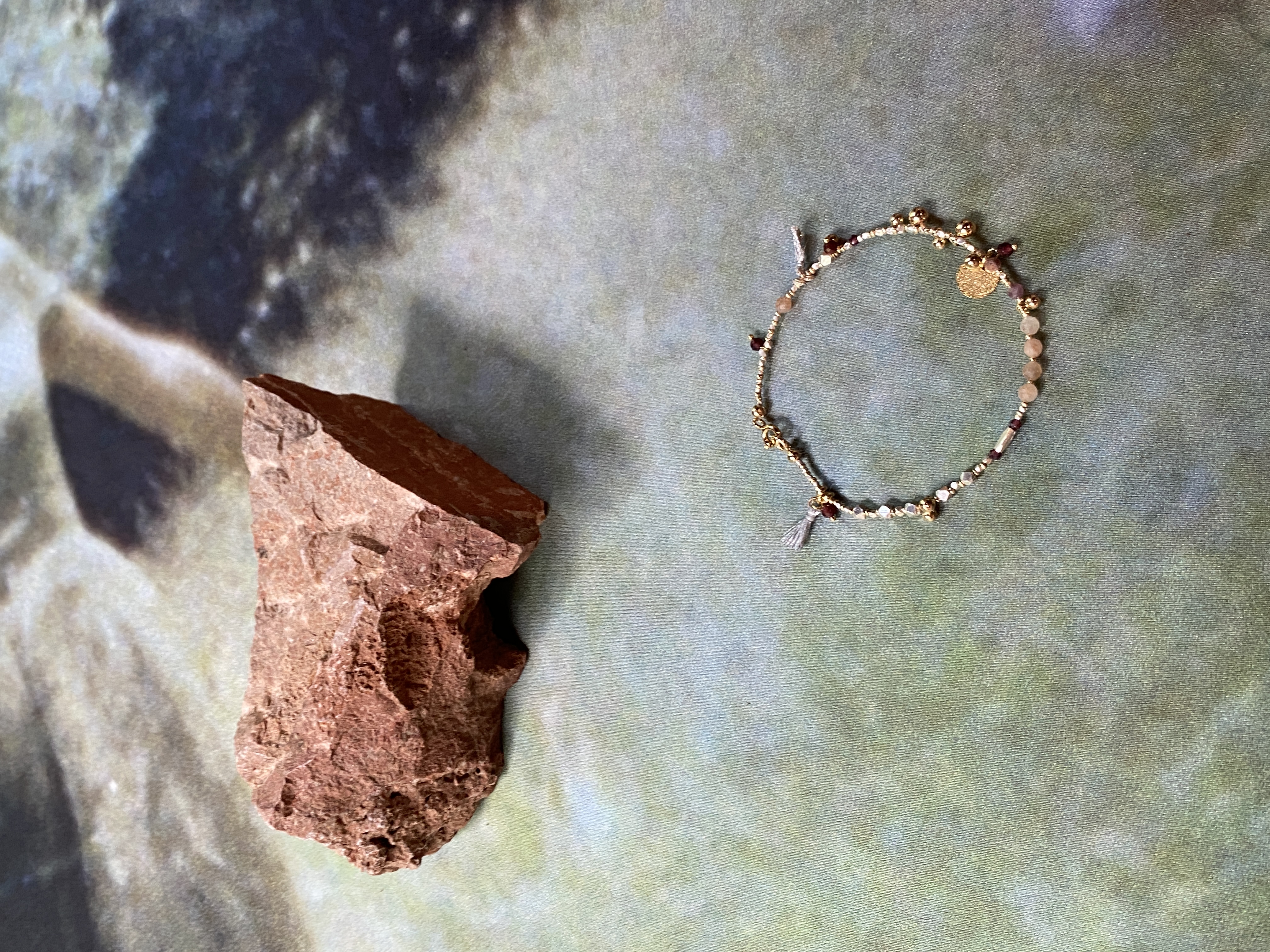 Jai  岩绿/粉晶哈拉和林星芒手链