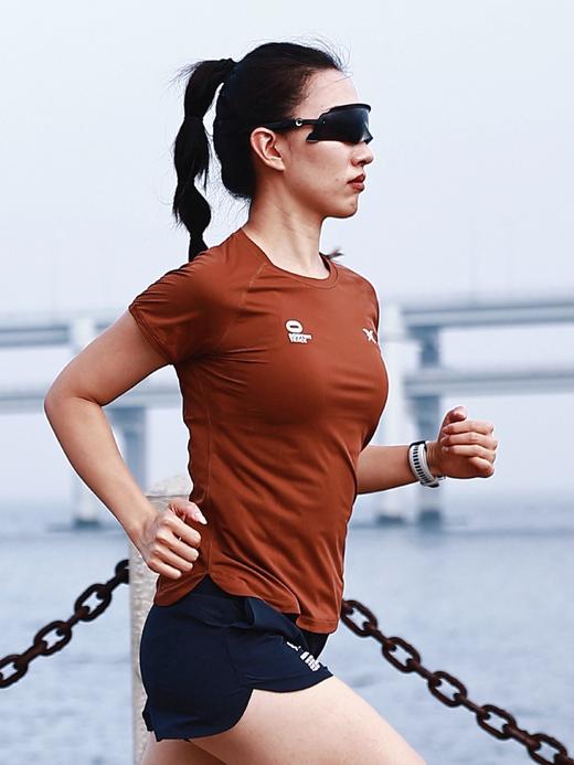 BODYWIT赛道男女短袖T恤 商品图2