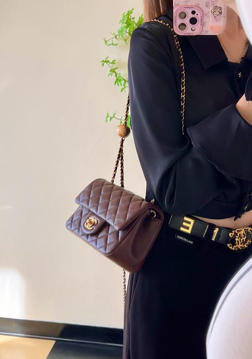 香奈儿  24K 新色金球方胖子 复古棕色 口盖包（LZ） 商品图5