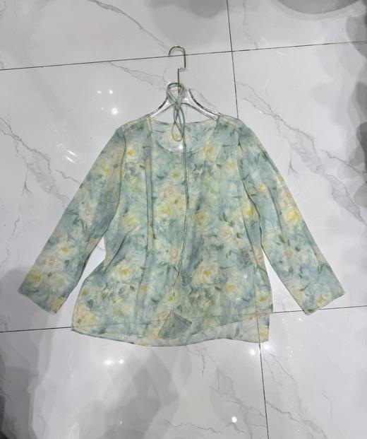 【门店同款】ENJOY夏季素雅淡绿花朵上衣 162347736 商品图0