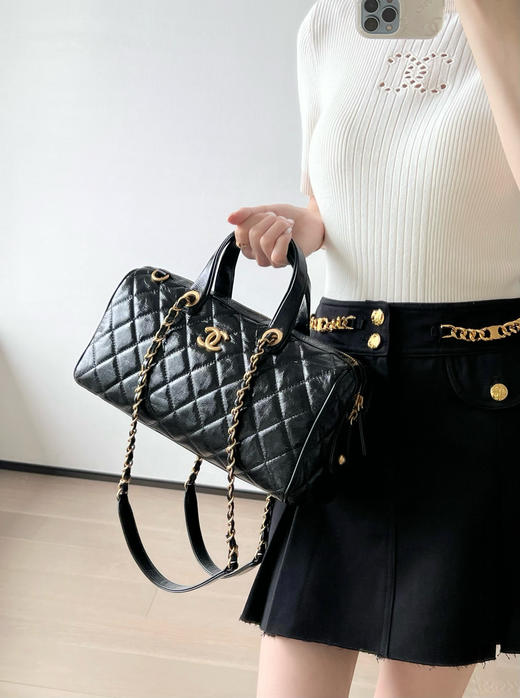 香奈儿 25A手工坊 油蜡皮保龄球包黑色（LZ） 商品图9
