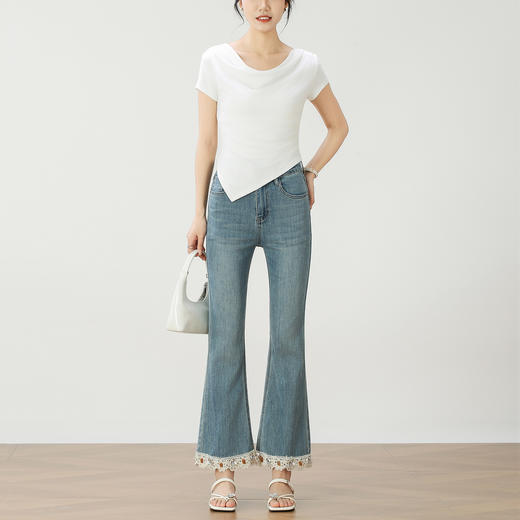 「自」全新升级【铂金会员183/天猫239/差价56】(95644)洛诗琳民族风亮片拼接牛仔裤2025夏季高腰显瘦微喇九分裤 商品图1