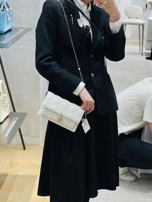 迪奥【全新到货】CD 23新款 Lady 手拿包（LZ） 商品图3