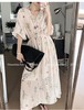小众V领法式风情花卉排扣慵懒风显瘦连衣裙 商品缩略图1