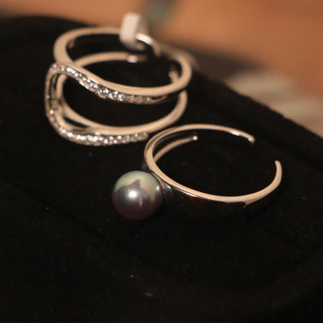 甄珠贝 一款多戴 可拆分戒指 akoya海水珠 真多麻色7-7.5mm 正圆ji光，轻微生长痕迹 925银配件 商品图3