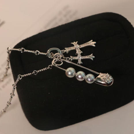 甄珠贝 【克罗心】系列 酷酷女孩bi选 别针吊坠 一款可拆可多戴 akoya海水珠真多麻色5-6mm 正圆ji光珠 925纯银配件 商品图2